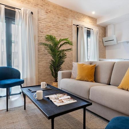Magno Apartments Feria 132 Sevilla Exteriör bild
