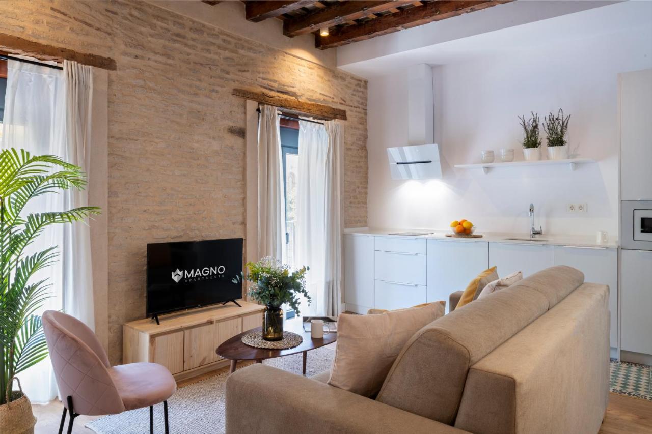 Magno Apartments Feria 132 Sevilla Exteriör bild