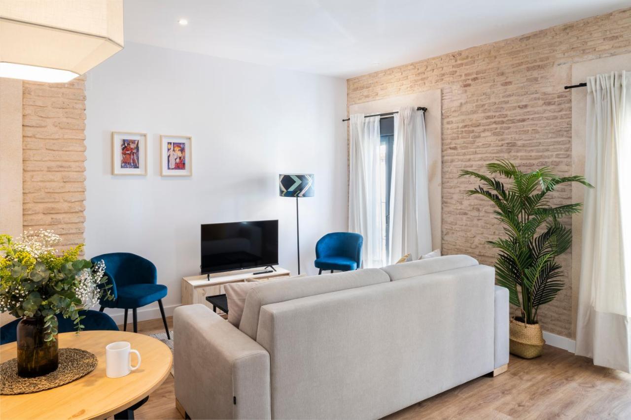 Magno Apartments Feria 132 Sevilla Exteriör bild